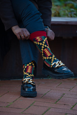 ACCRA KENTE RED SOCKS UK 4-8/EU 36-41