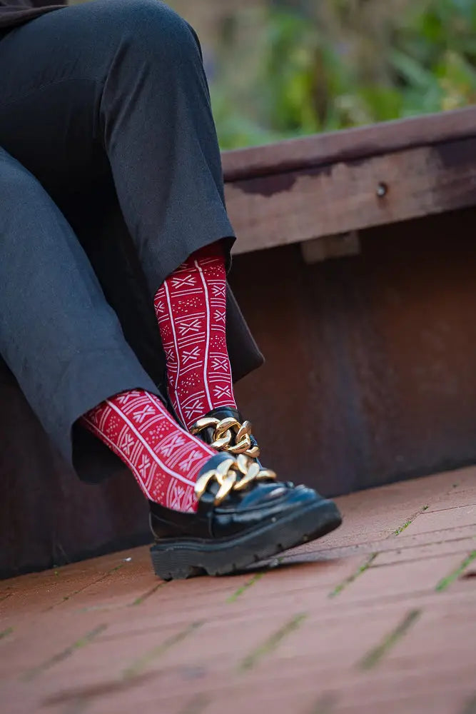 BENIN RED AND WHITE SOCKS UK 4-8/EU 36-41