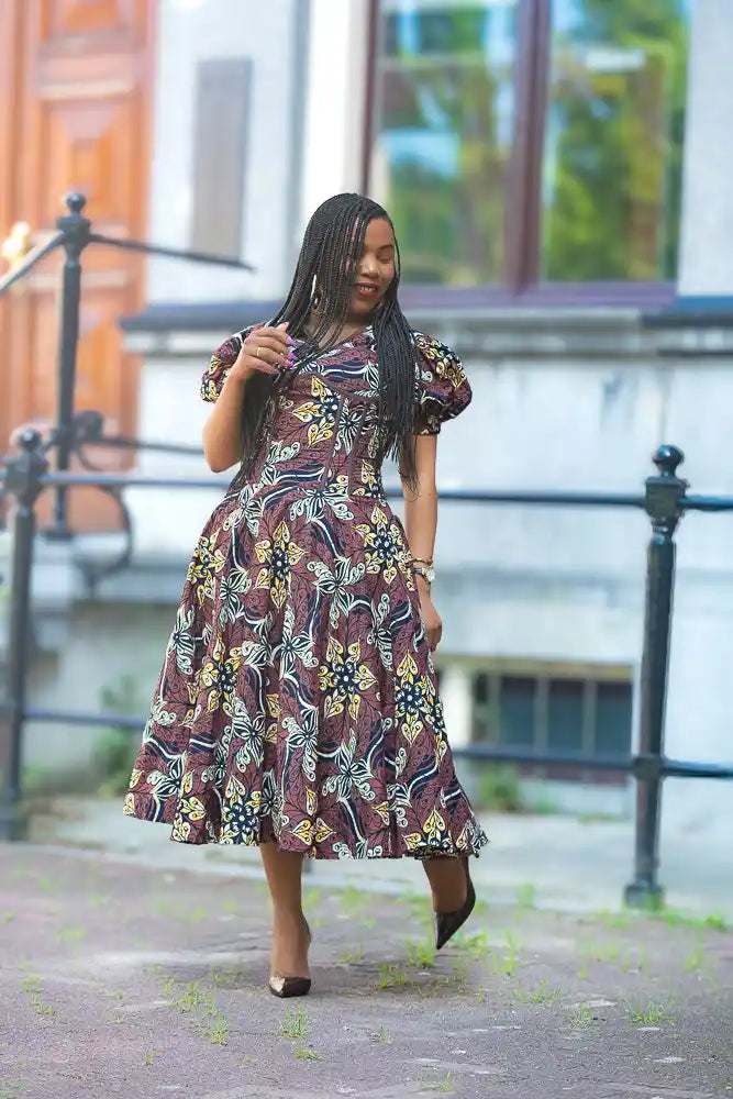 Puff sleeve African print Midi Dress with elegant Silhouette