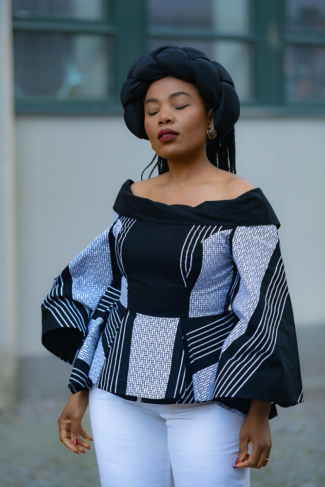 Zinitha Black Turban