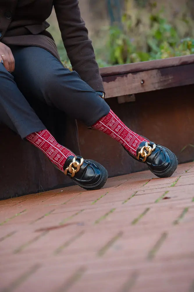 BENIN RED AND WHITE SOCKS UK 4-8/EU 36-41