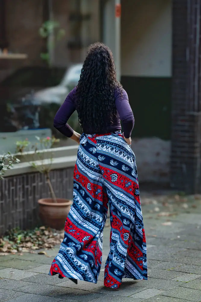ESHE RED AND NAVY PALAZZO TROUSER Trousers