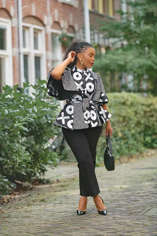 HANNA BLACK AND WHITE TOP Shirts & Tops