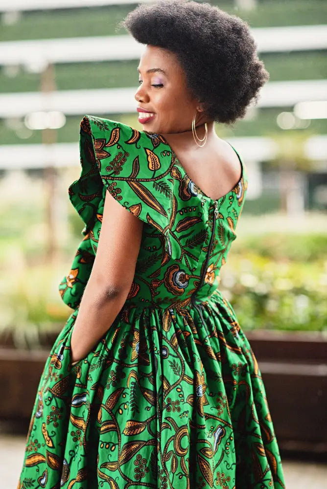 LOLA GREEN AND BROWN PEPLUM SKATER DRESS - Heritage Clothings 2XL LOLA GREEN AND BROWN PEPLUM SKATER DRESS - Heritage Clothings 2XL