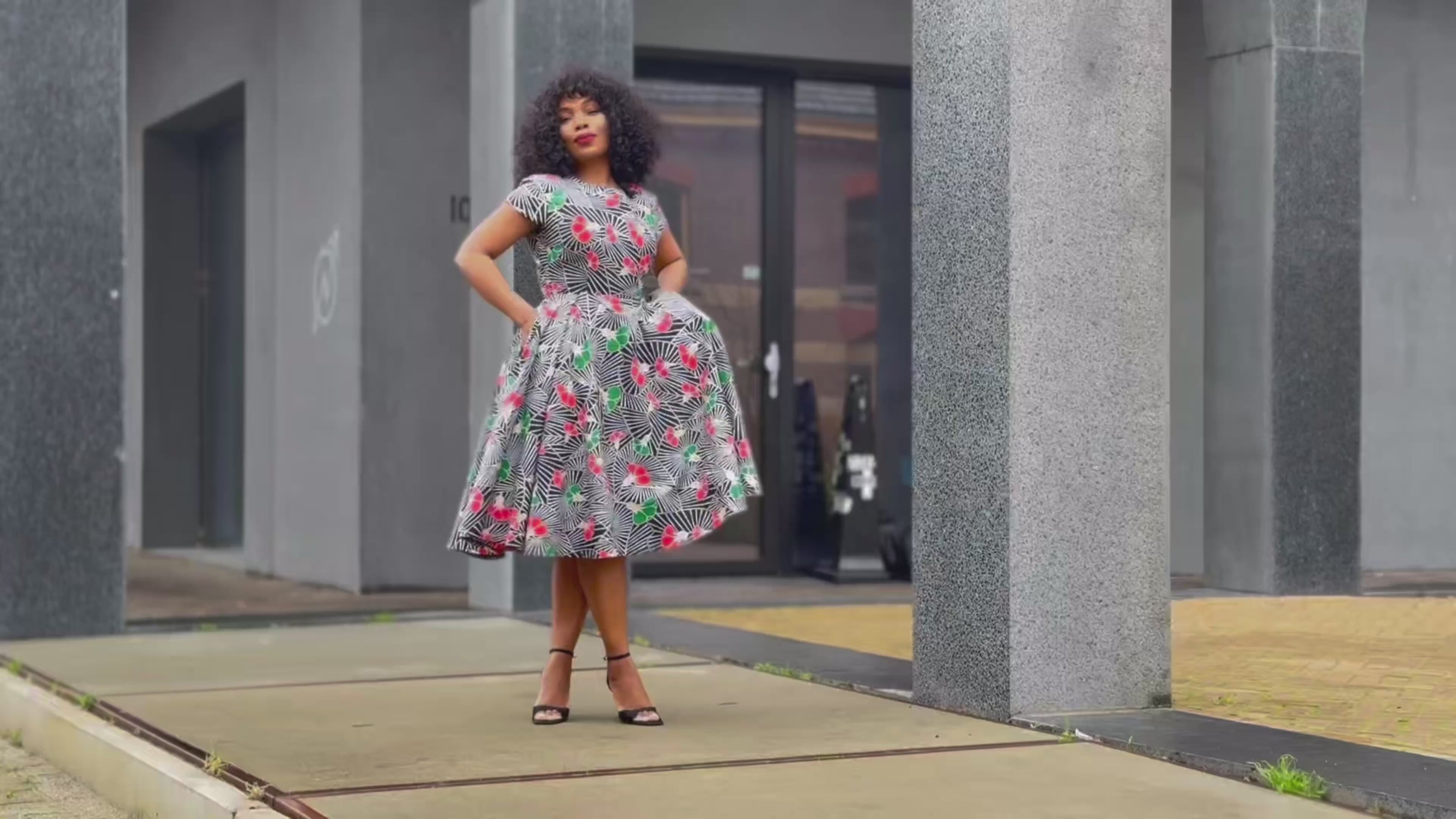 Tendai Green and Red Dress