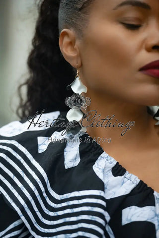 SABRINA BLACK AND WHITE EARRINGS Earrings