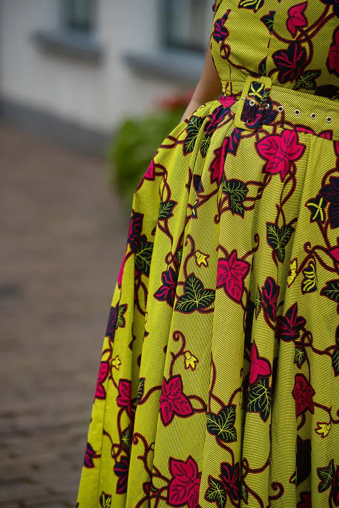 SELELNA FLORAL MIDI DRESS Women’s Dress